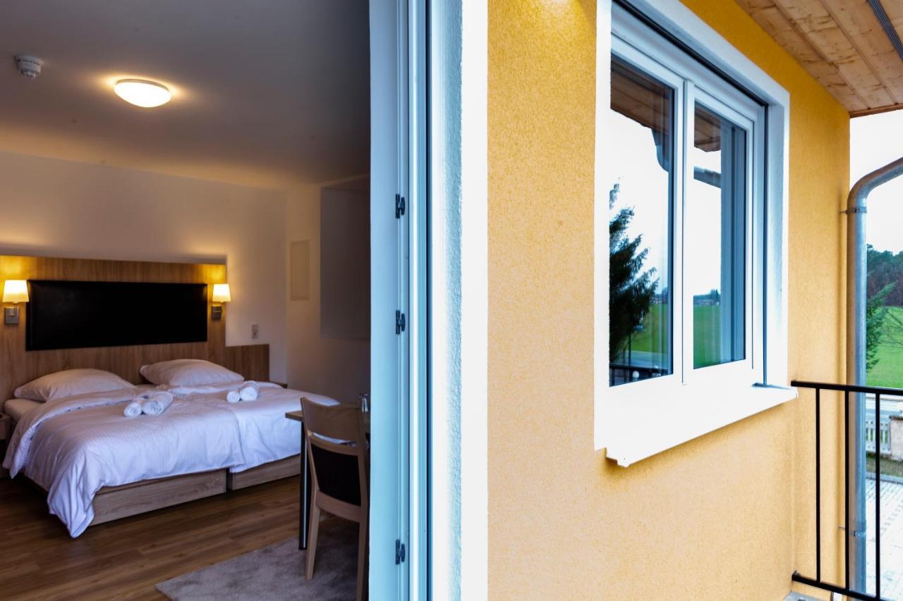 Motel Zur Dachsbaude Wandlitz Zewnętrze zdjęcie