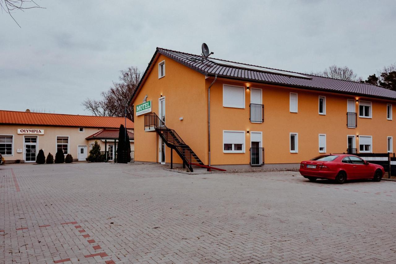 Motel Zur Dachsbaude Wandlitz Zewnętrze zdjęcie