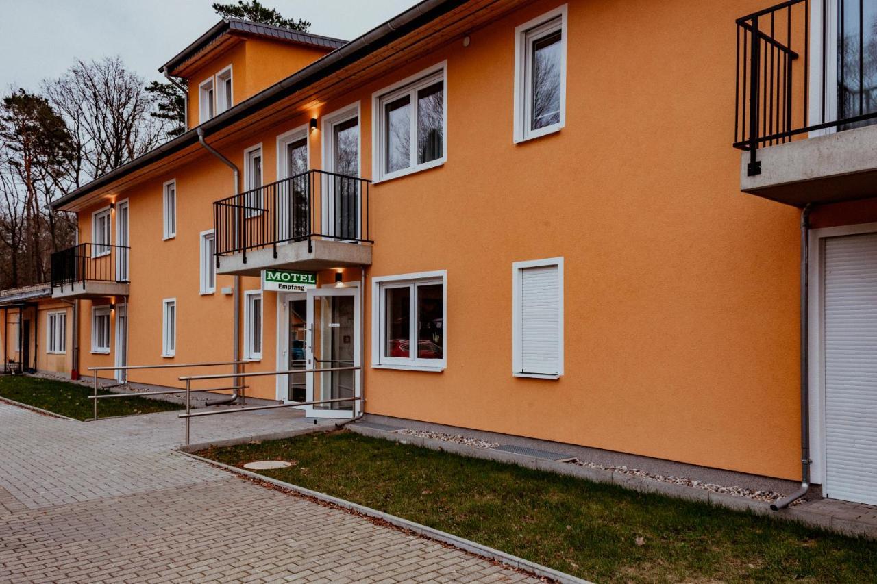 Motel Zur Dachsbaude Wandlitz Zewnętrze zdjęcie