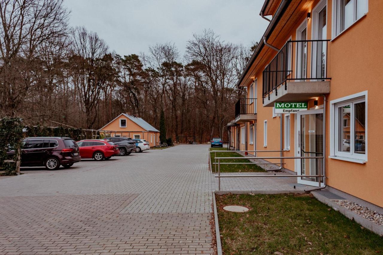 Motel Zur Dachsbaude Wandlitz Zewnętrze zdjęcie
